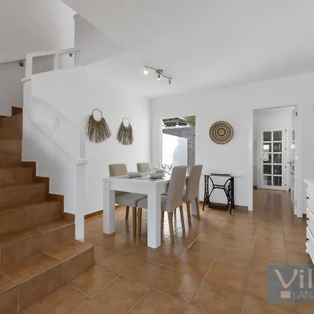 Villa Mundaka By Villitas Playa Blanca  Exterior photo